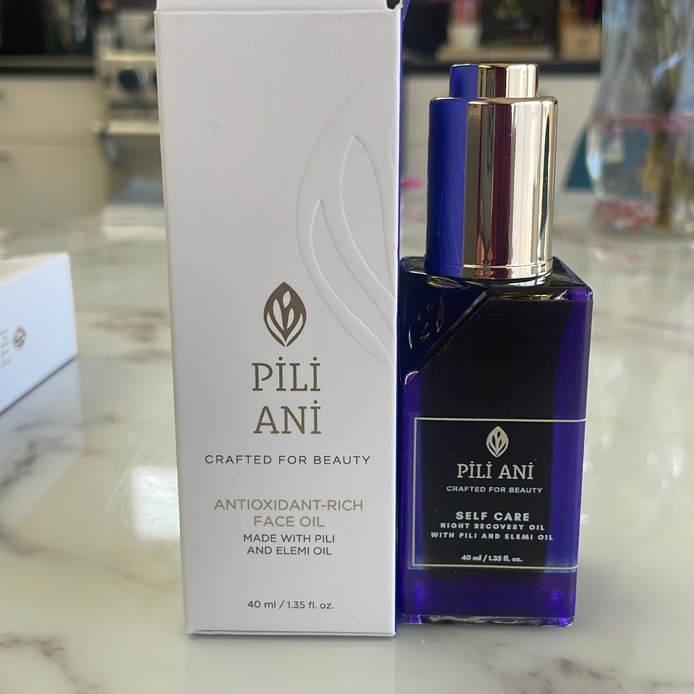 Pili Ani Self-care night recovery oil NWB